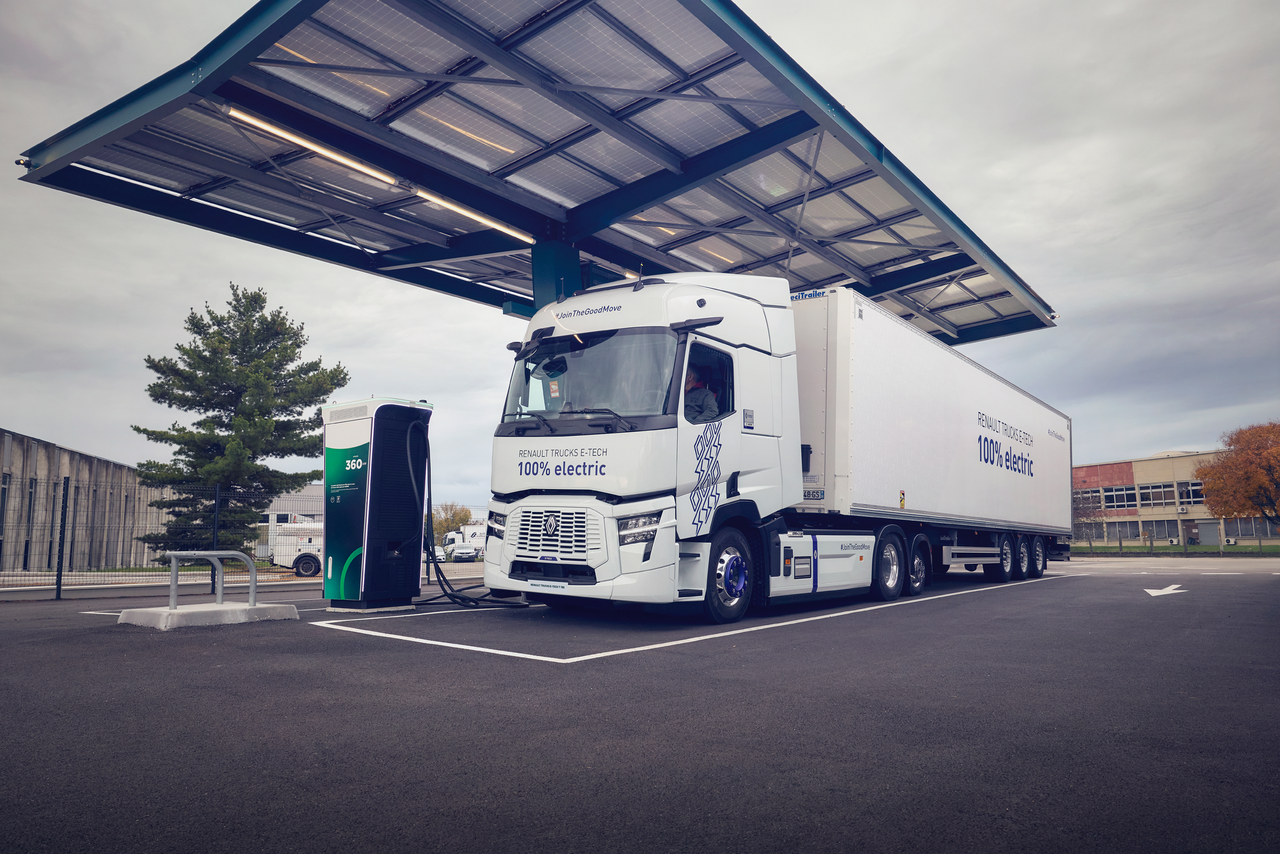 E-Tech T 780 med op til 660 km. rækkevidde