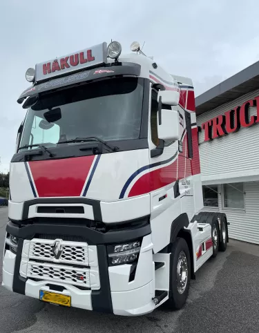 Renault Trucks T High Paris Edition
