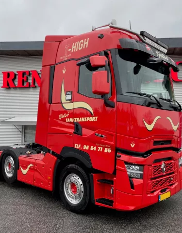 Fjelsø Tanktransport A/S kører T-High fra Renault Trucks