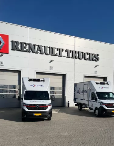 2 Renault Master til AB Catering København